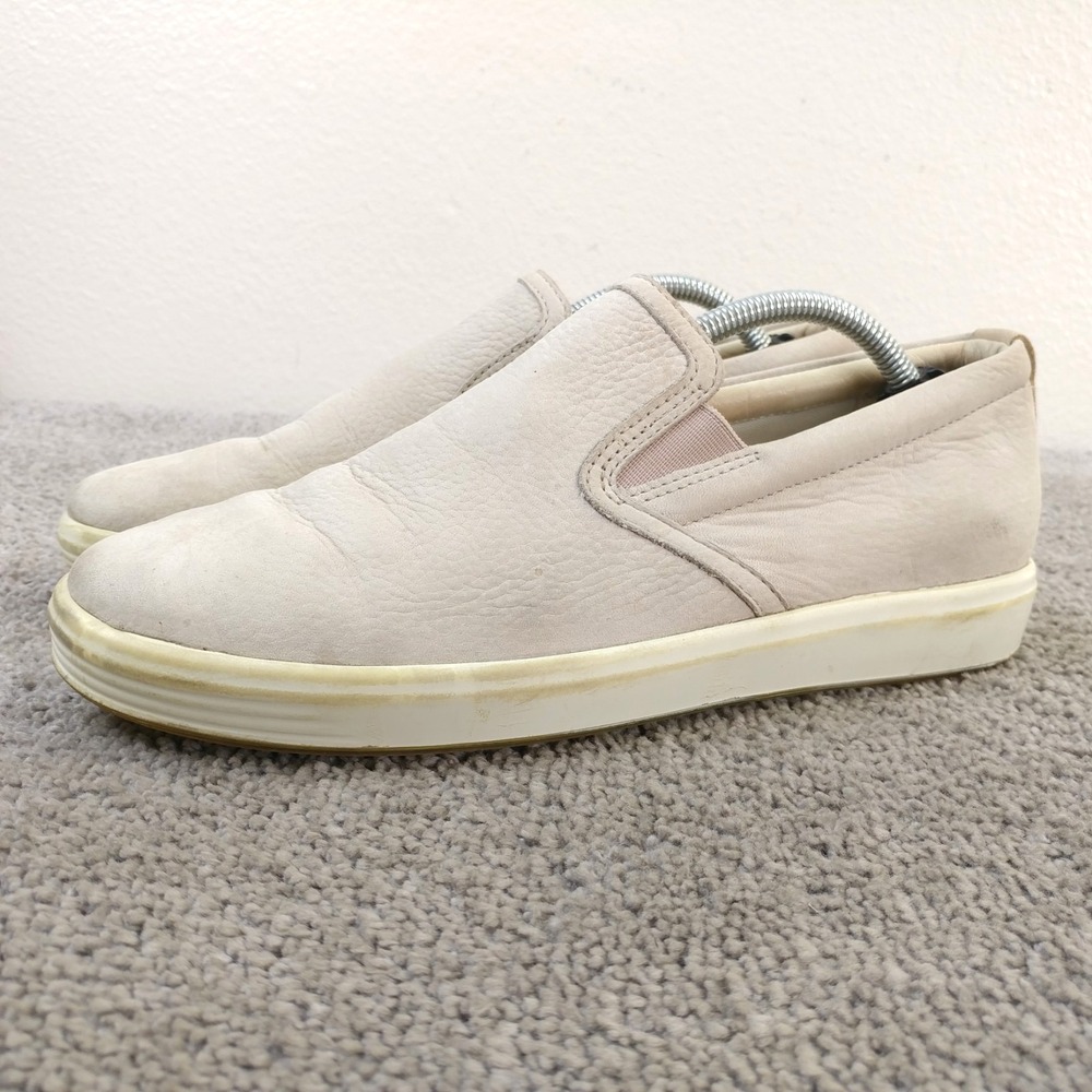 ECCO Soft 7 Womens Size 38 EU Shoes Low Top Leather Sneakers Gray Taupe Slip On